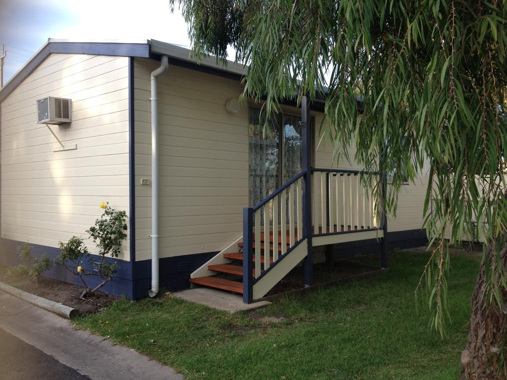 Millicent Lakeside Caravan Park Exterior foto